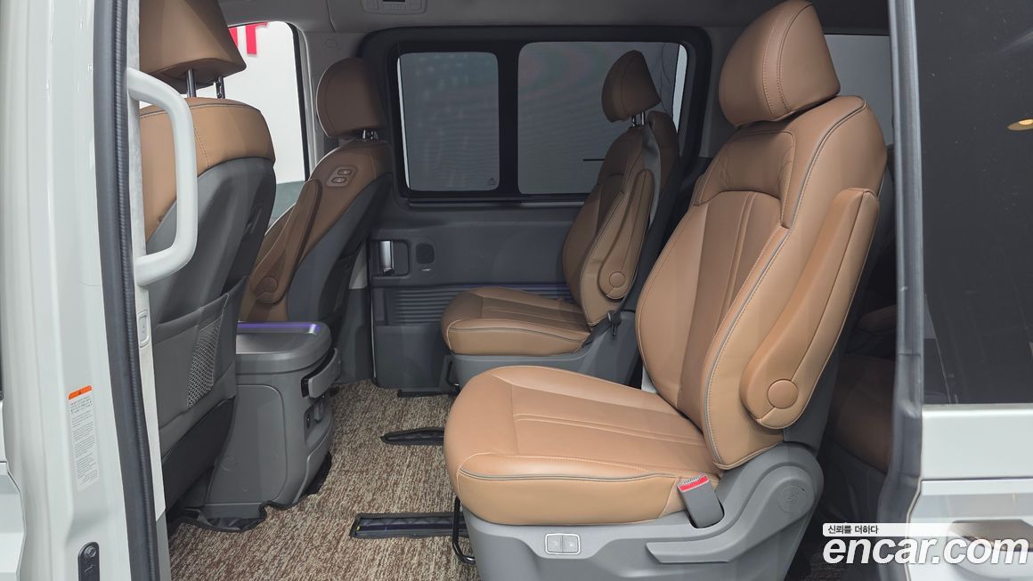 Hyundai Staria 2022