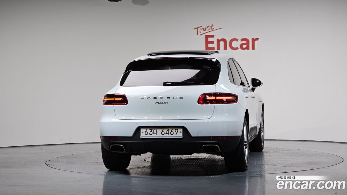 Porsche Macan 2017
