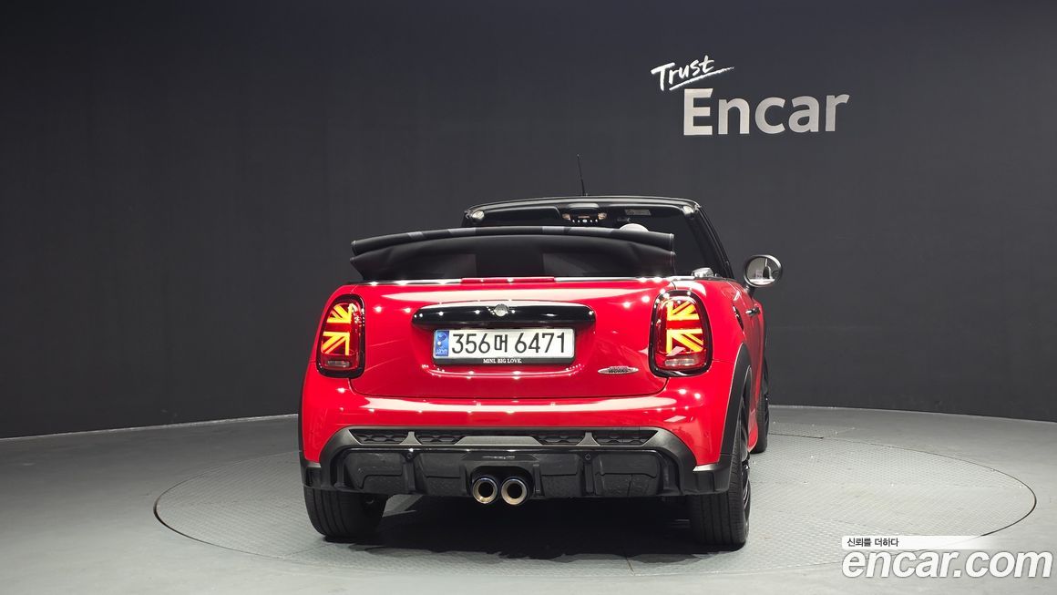 Mini Cooper Convertible 2024