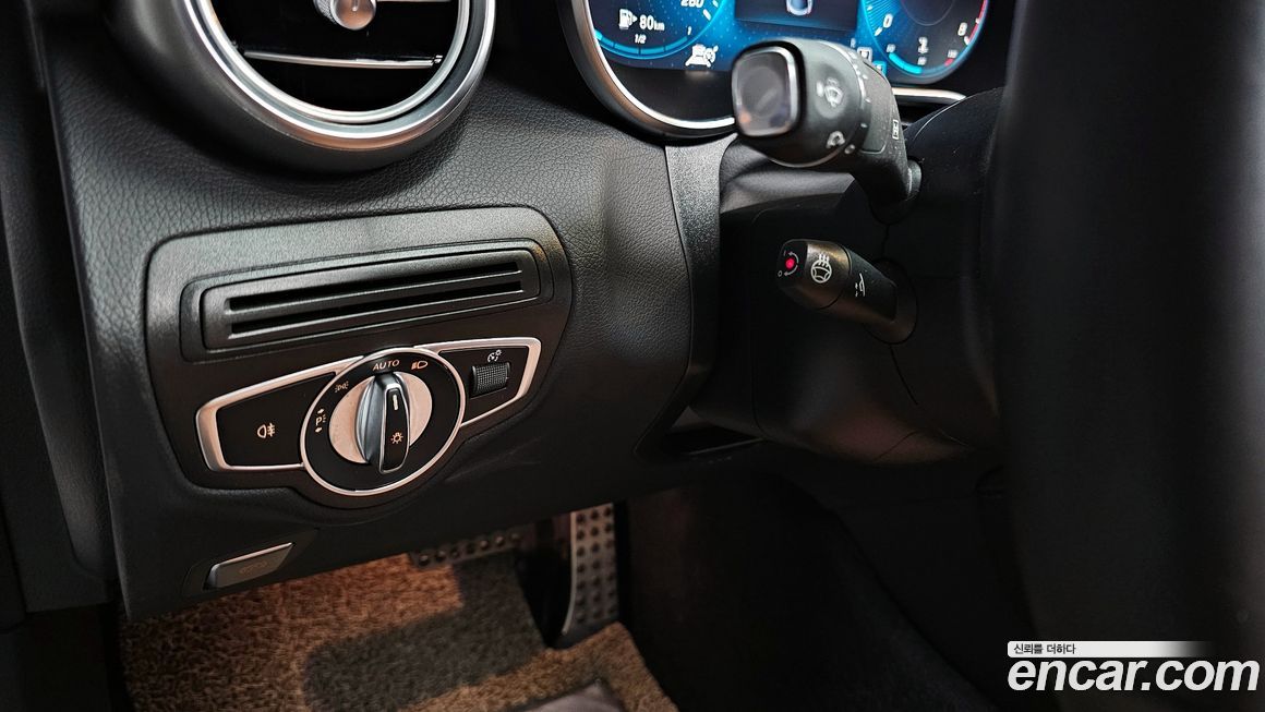 Mercedes-Benz GLC-Class 2020