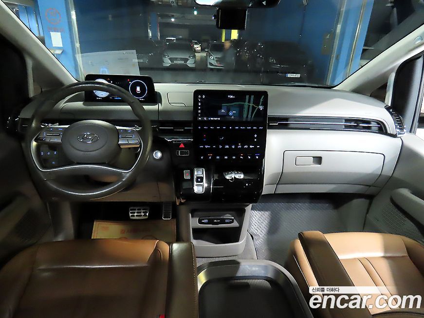 Hyundai Staria 2023