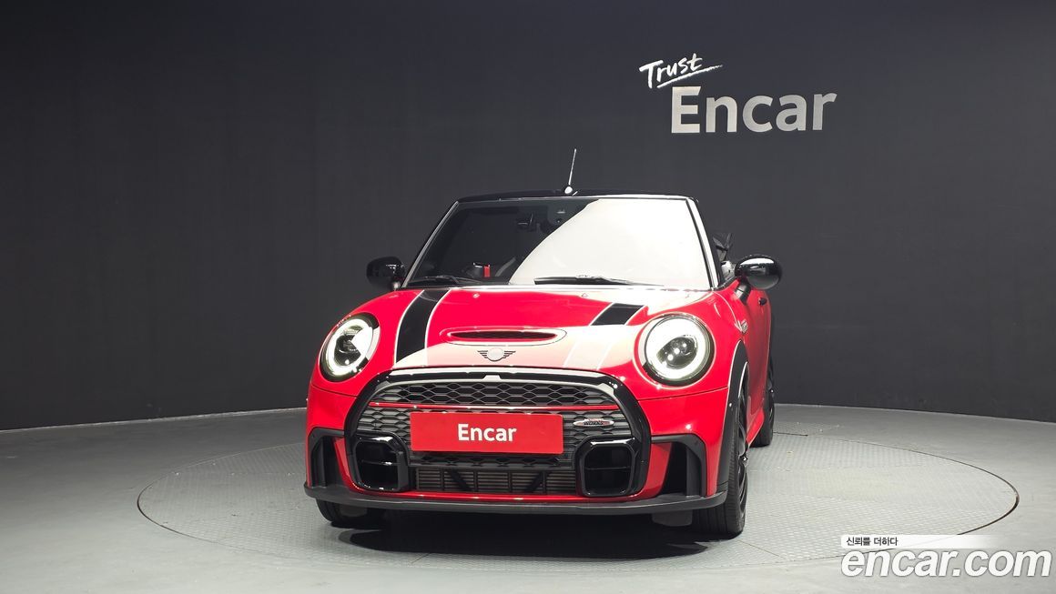 Mini Cooper Convertible 2024