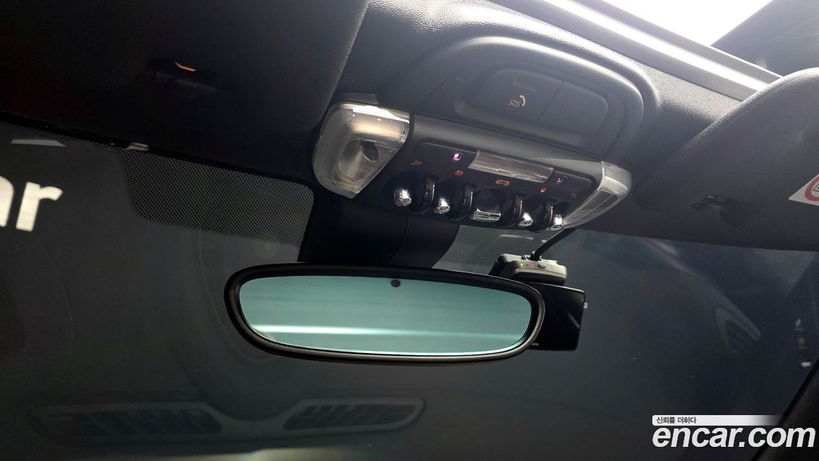 Mini Cooper Convertible 2024