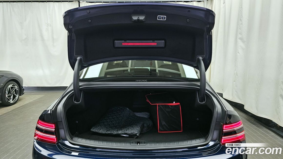 Genesis G80 2021