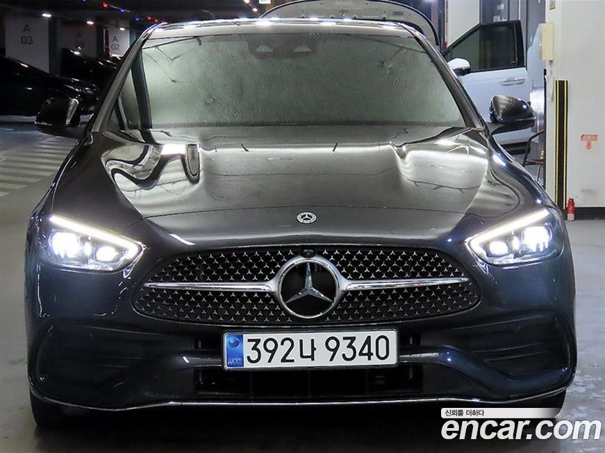 Mercedes-Benz C-Class 2022