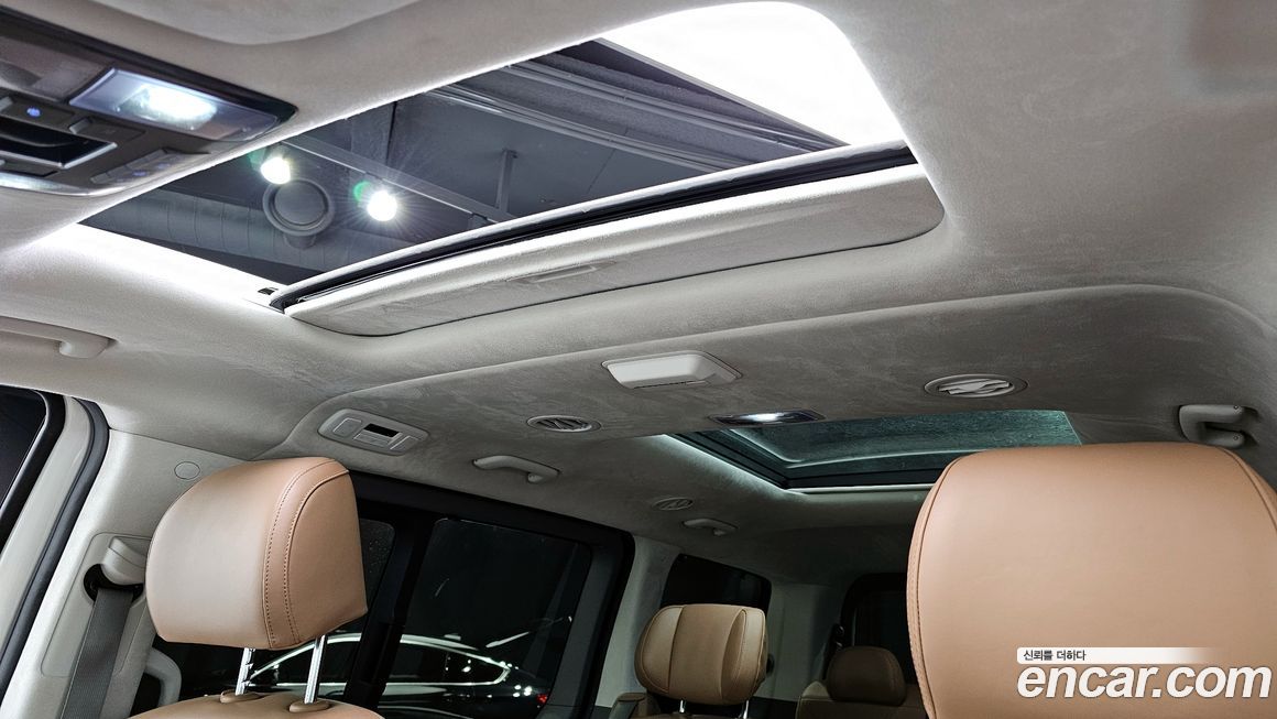 Hyundai Staria 2022
