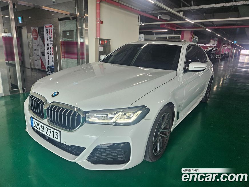 BMW 5-Series 2023