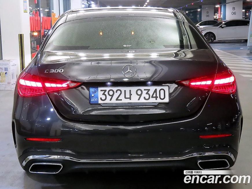 Mercedes-Benz C-Class 2022