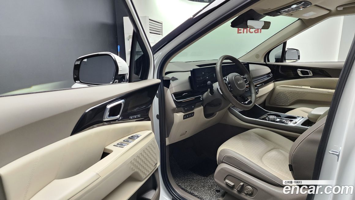 Kia Canival 2024
