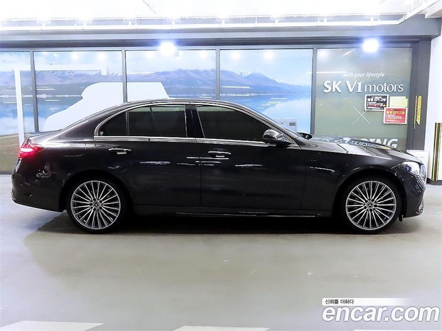 Mercedes-Benz C-Class 2022