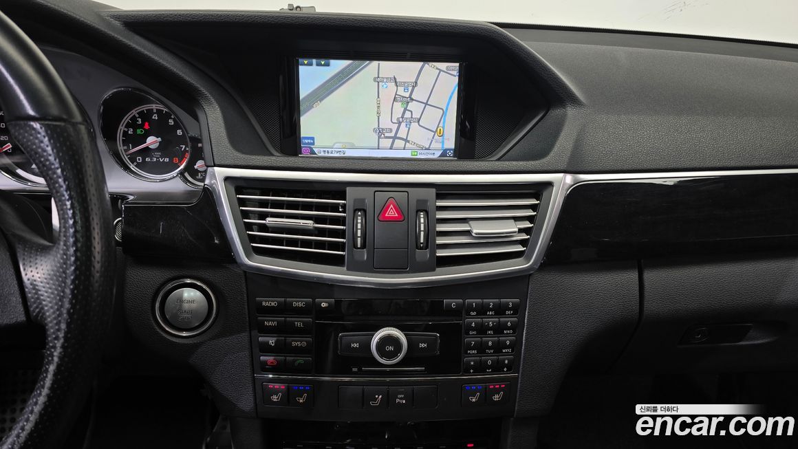 Mercedes-Benz E-Class 2010