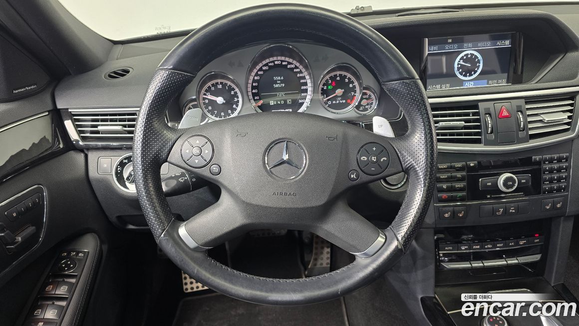 Mercedes-Benz E-Class 2010