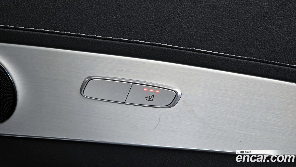 Mercedes-Benz GLC-Class 2022