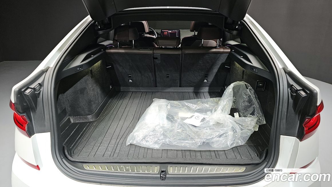 BMW Gran Turismo 2021