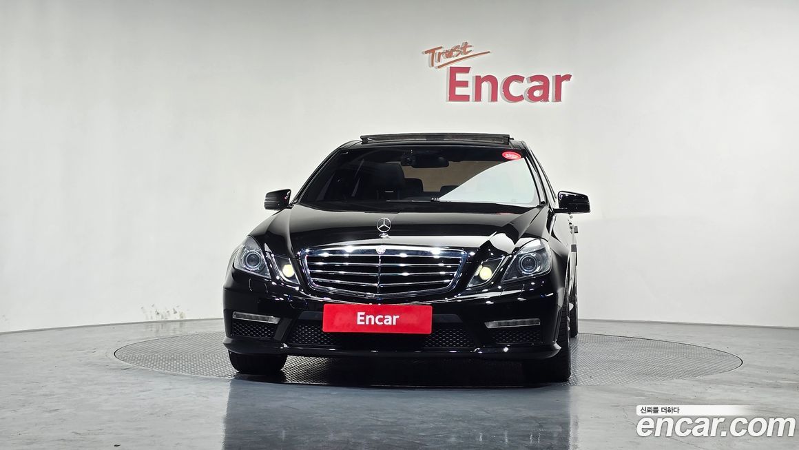 Mercedes-Benz E-Class 2010