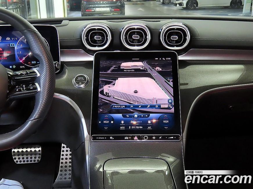 Mercedes-Benz C-Class 2022