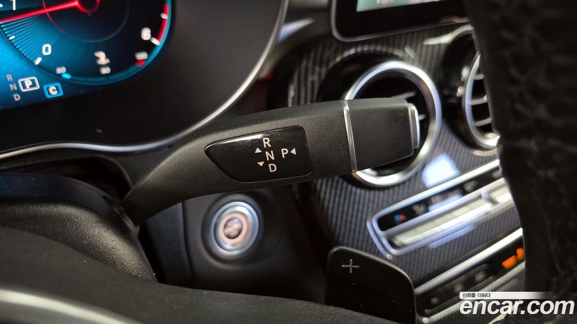 Mercedes-Benz GLC-Class 2022