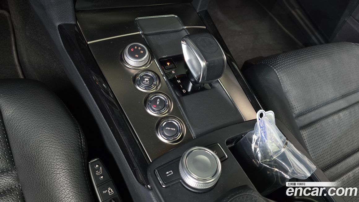 Mercedes-Benz E-Class 2010