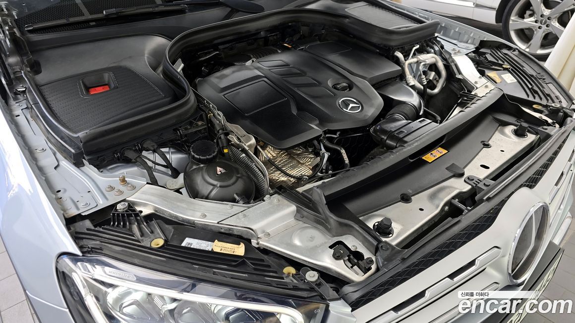 Mercedes-Benz GLC-Class 2022