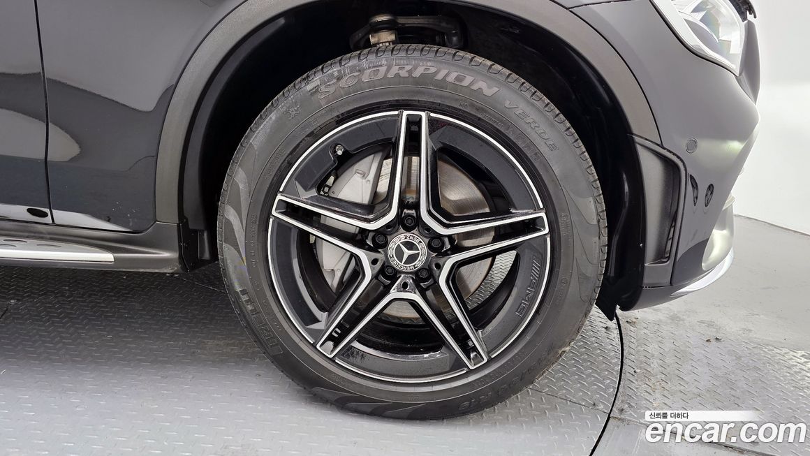 Mercedes-Benz GLC-Class 2022