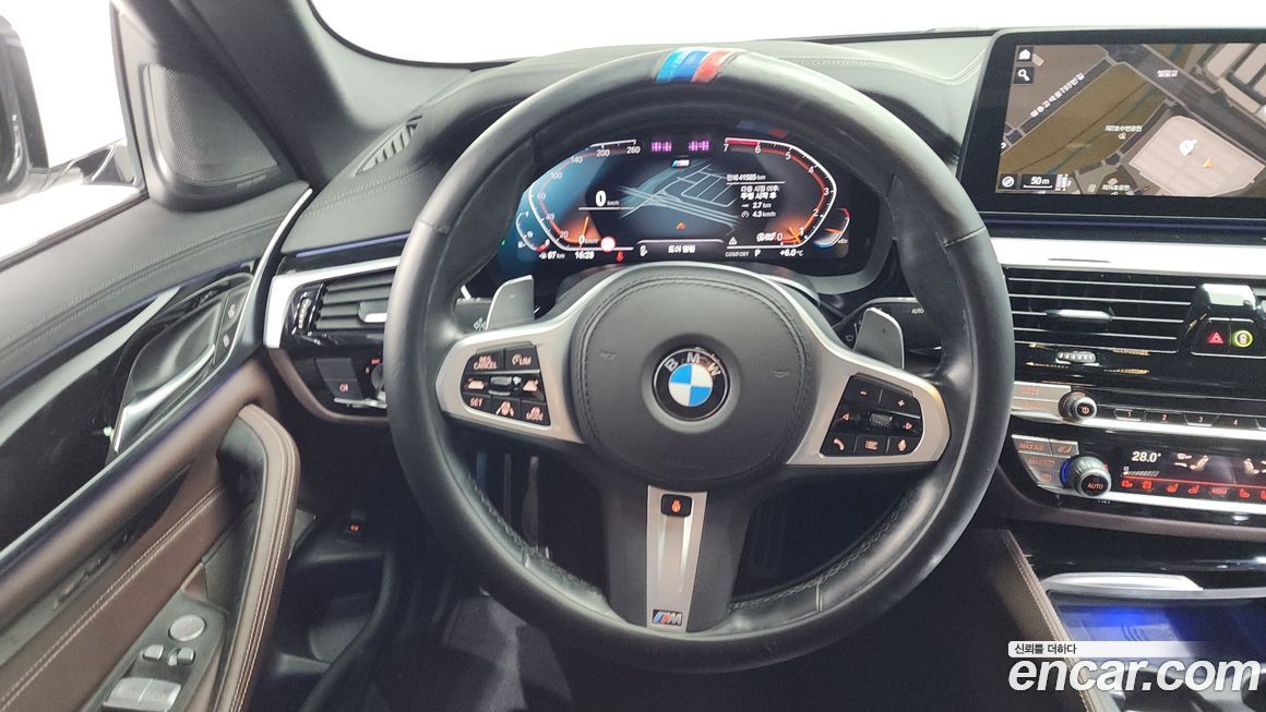 BMW 5-Series 2022