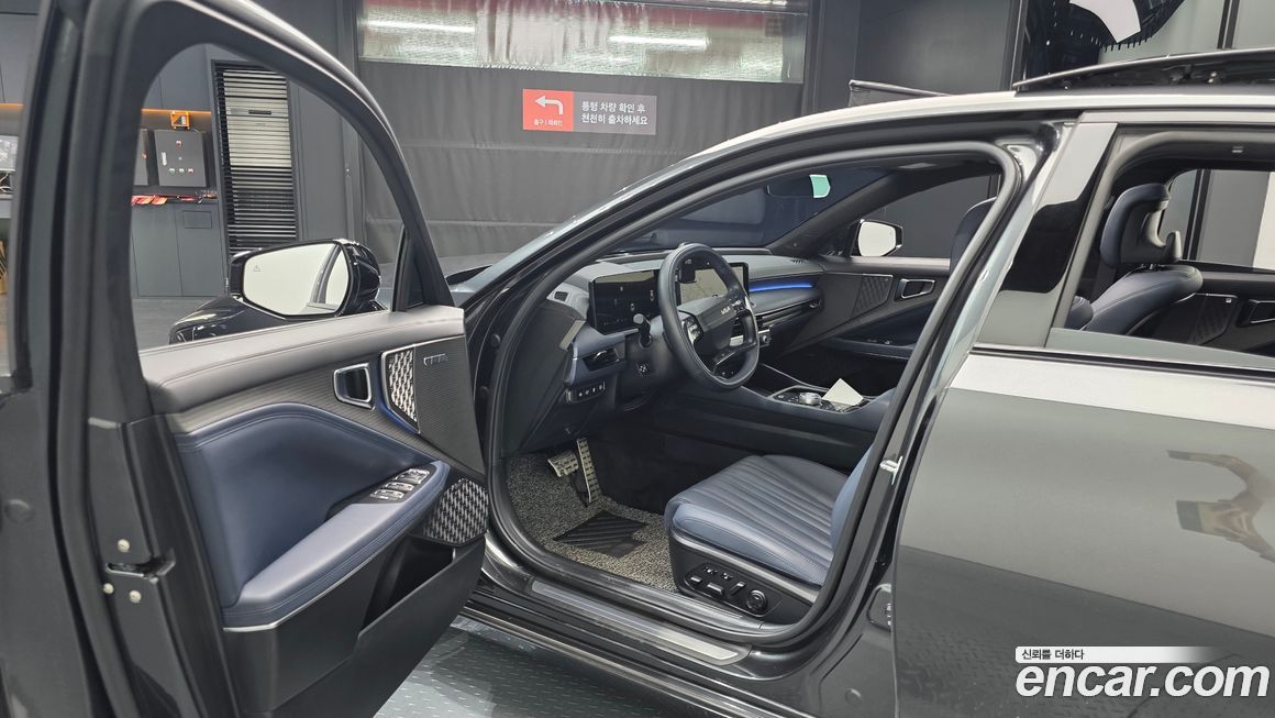 Kia K8 2025