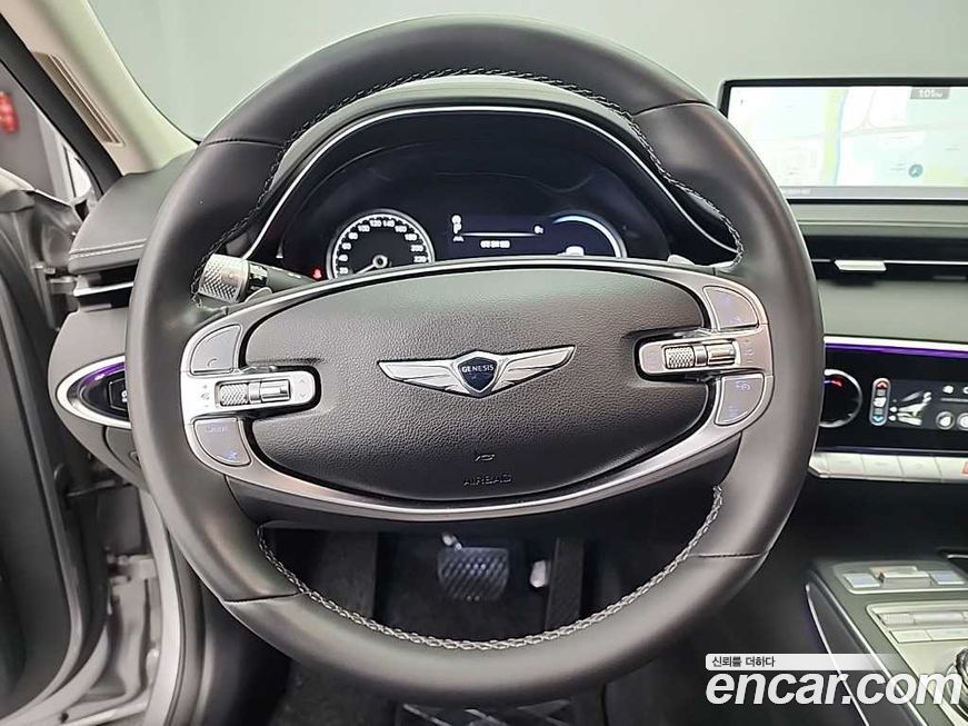 Genesis GV70 2024