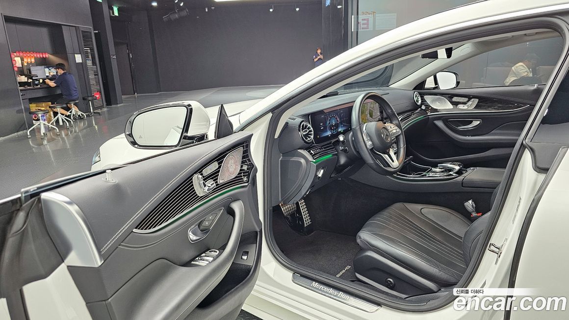 Mercedes-Benz CLS-Class 2019