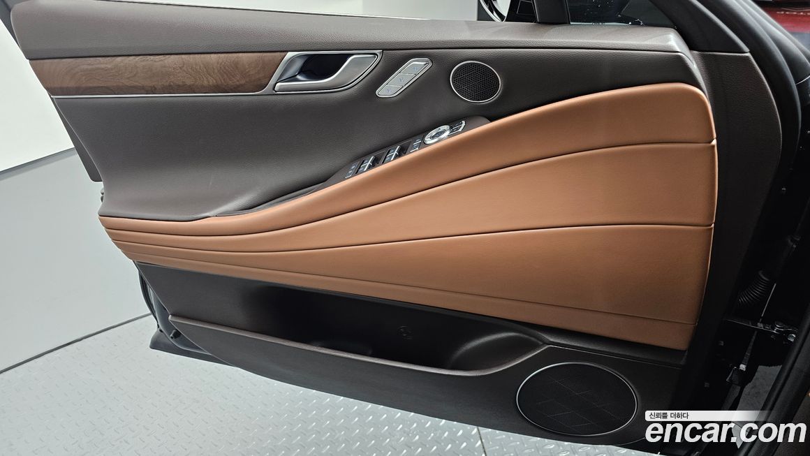 Genesis G80 2023