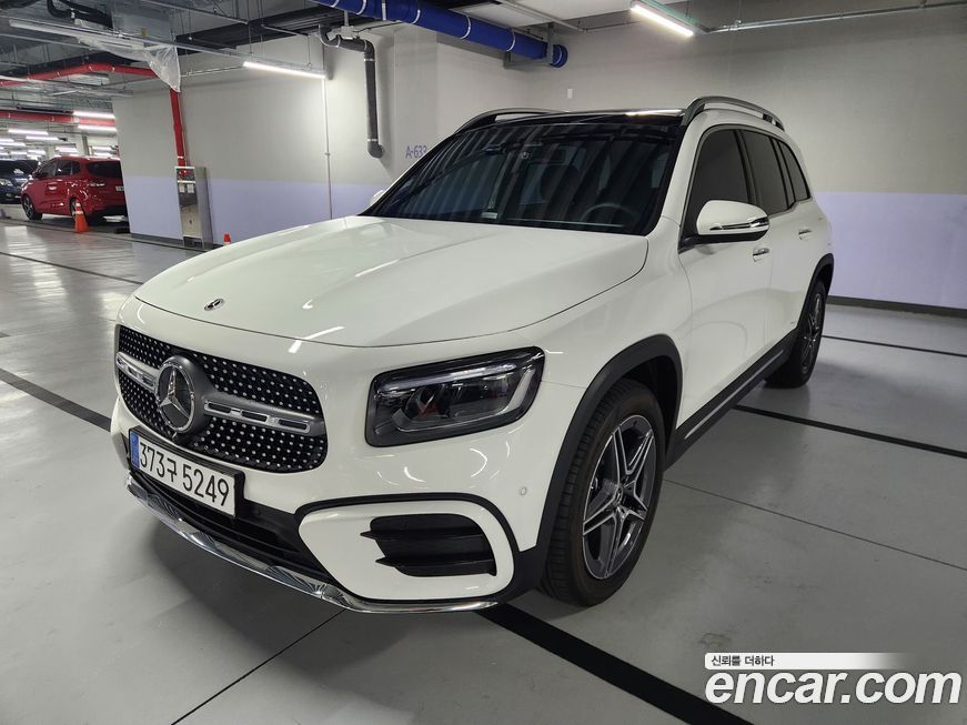 Mercedes-Benz GLB-Class 2025