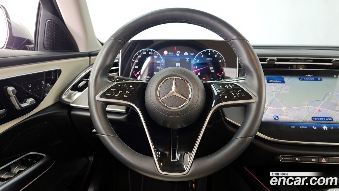 Mercedes-Benz E-Class 2025