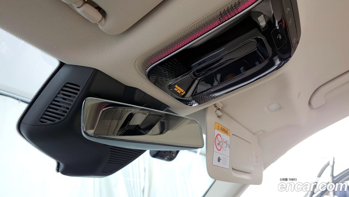 Mercedes-Benz E-Class 2025