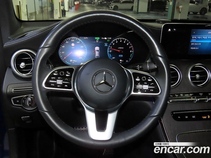 Mercedes-Benz GLC-Class 2022