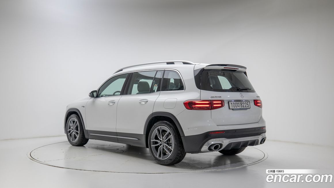 Mercedes-Benz GLB-Class 2025