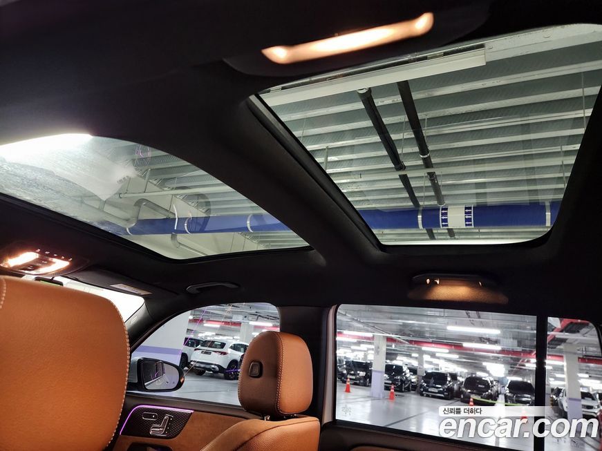 Mercedes-Benz GLB-Class 2025