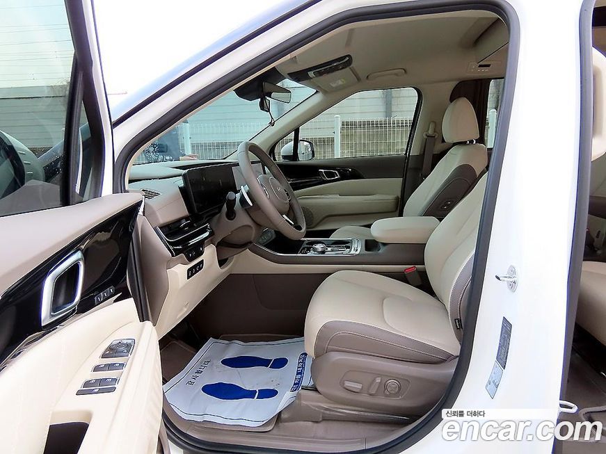 Kia Canival 2024