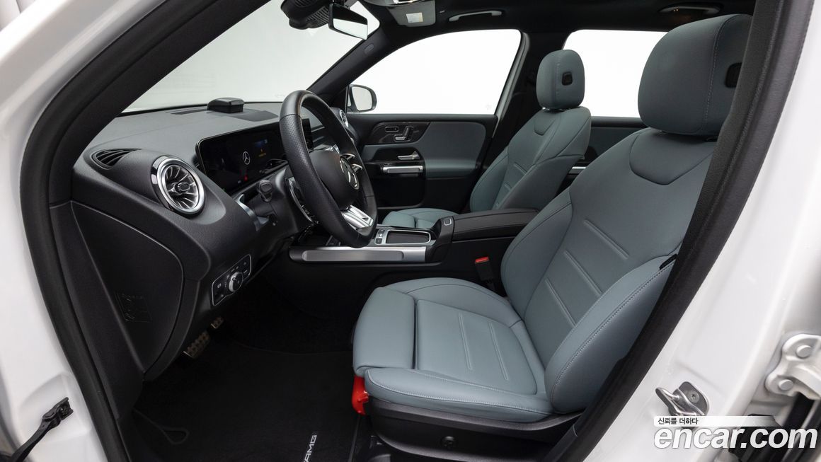 Mercedes-Benz GLB-Class 2025