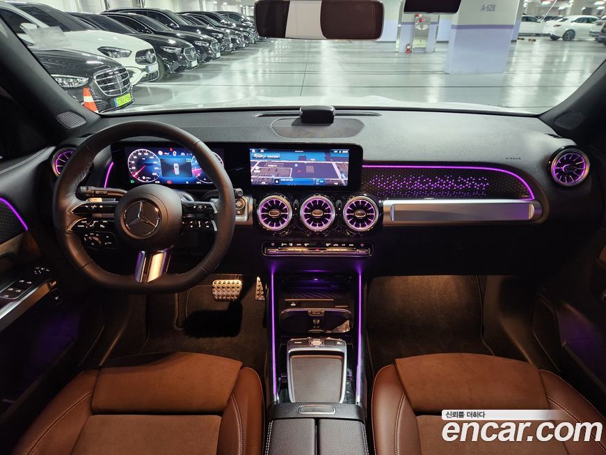 Mercedes-Benz GLB-Class 2025