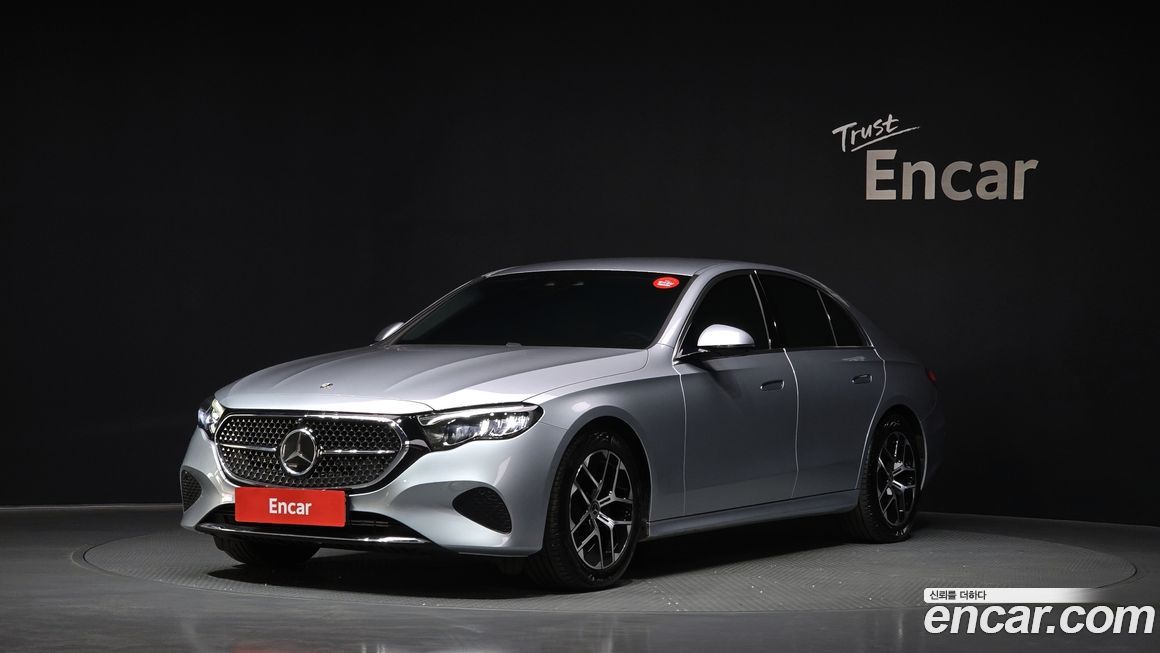 Mercedes-Benz E-Class 2025