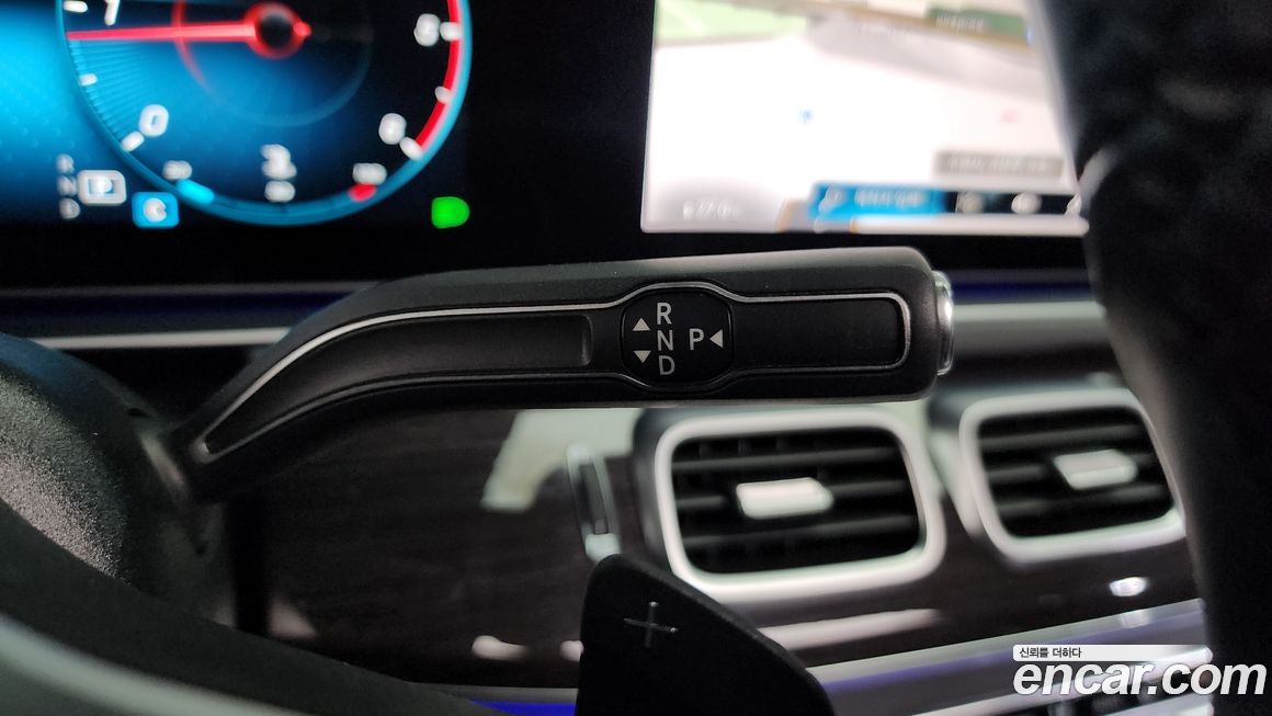 Mercedes-Benz GLE-Class 2021