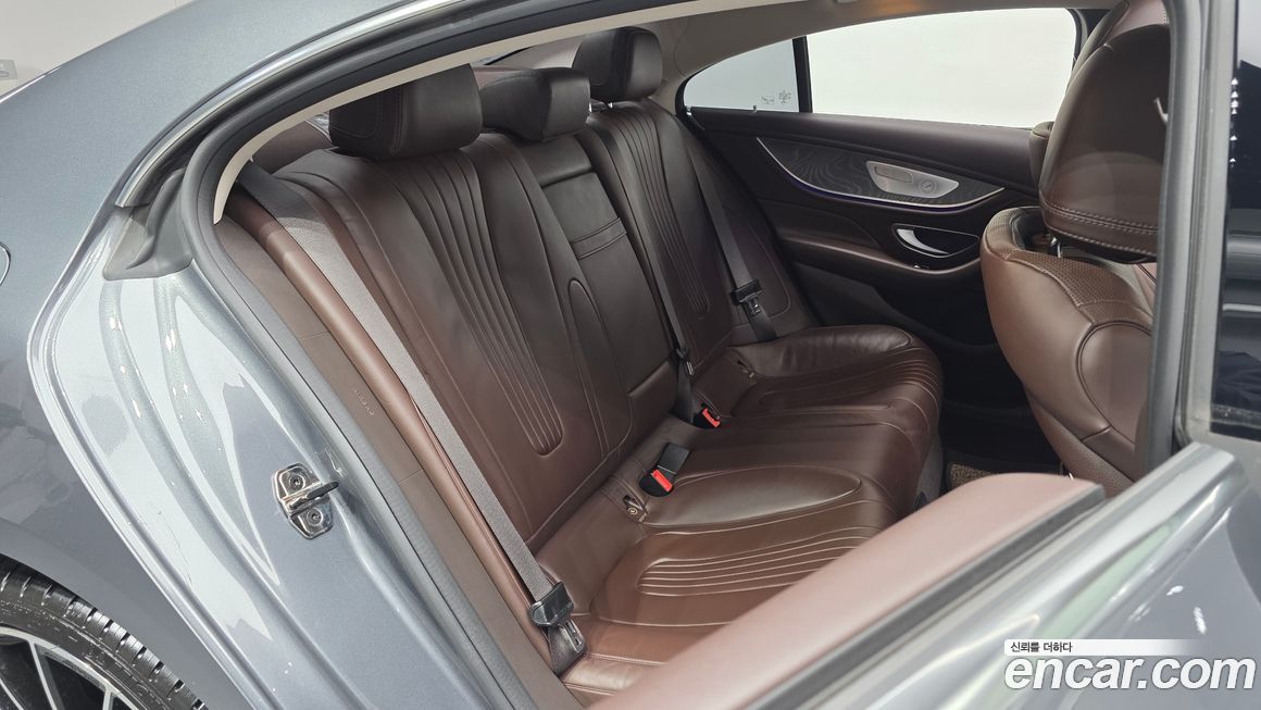 Mercedes-Benz CLS-Class 2021