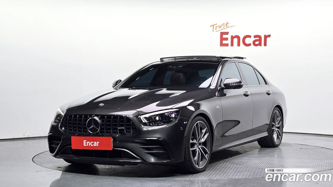 Mercedes-Benz E-Class 2021