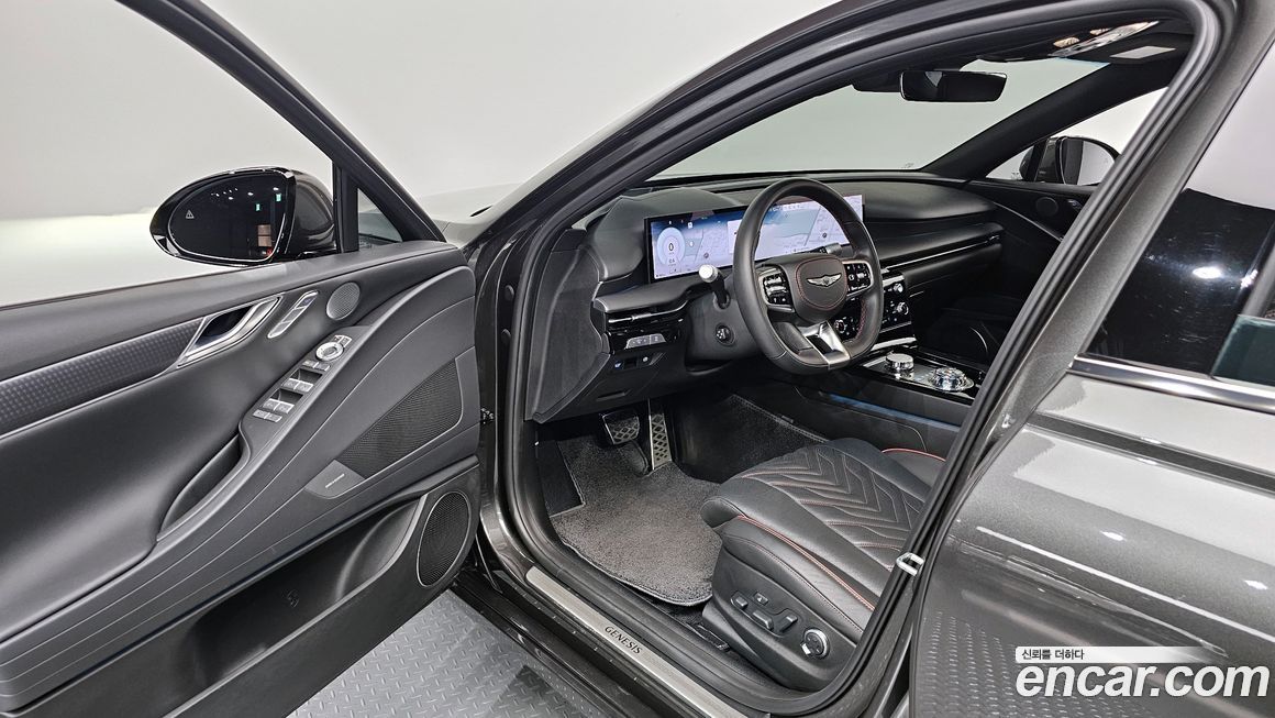 Genesis G80 2025