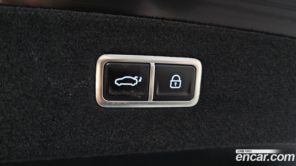 Genesis G90 2023