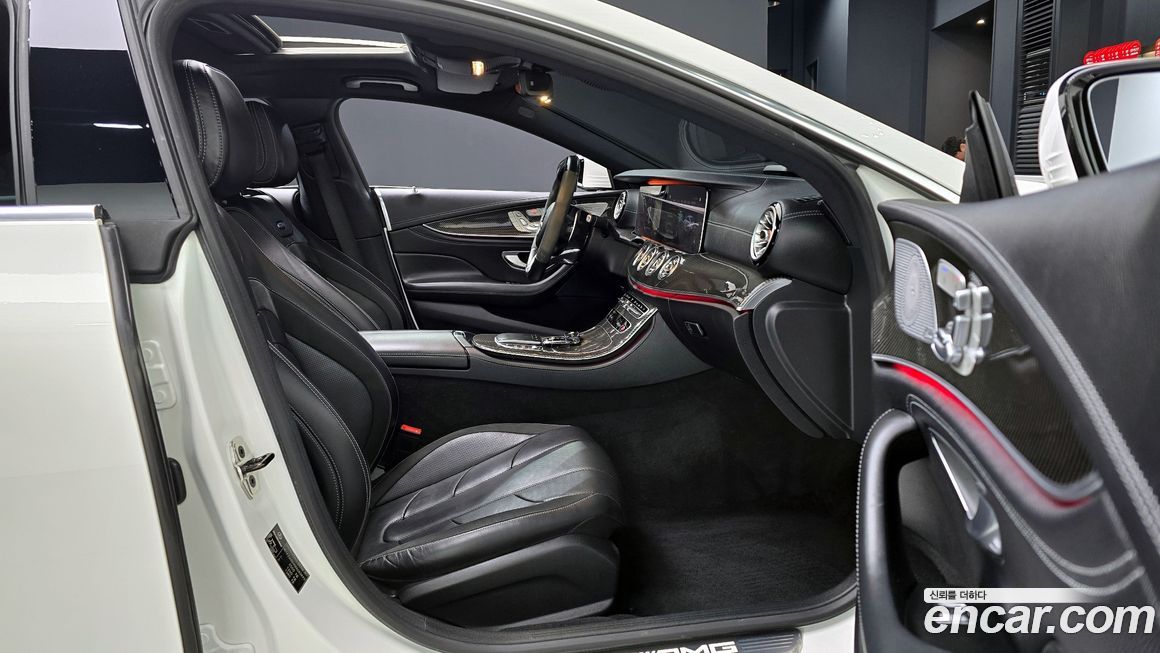 Mercedes-Benz CLS-Class 2021