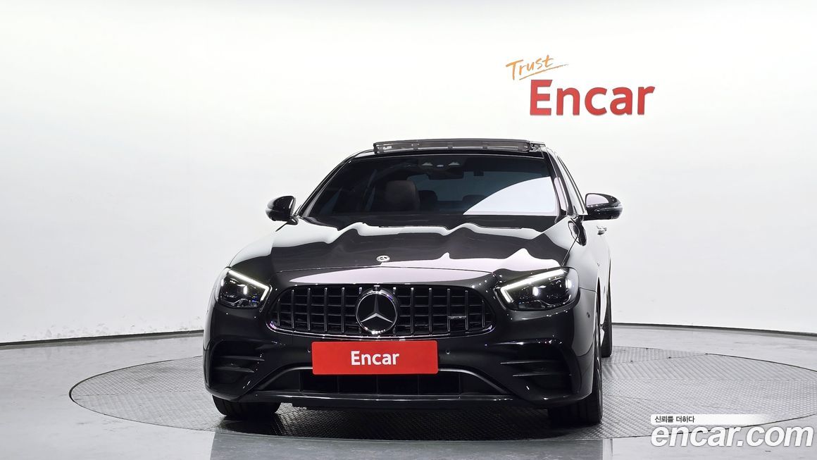 Mercedes-Benz E-Class 2021