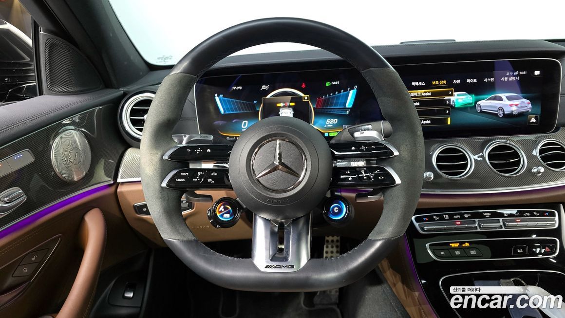 Mercedes-Benz E-Class 2021