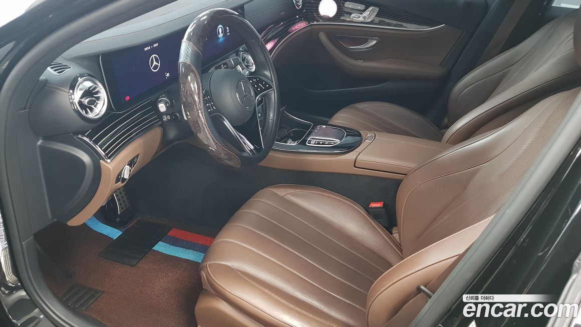 Mercedes-Benz E-Class 2021