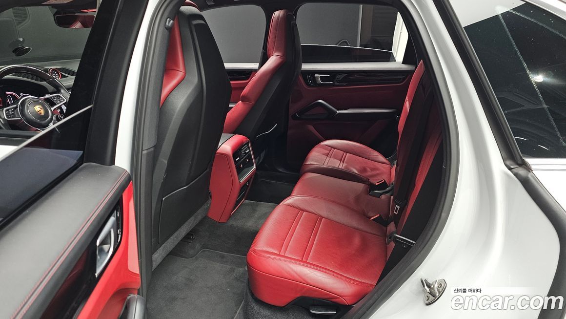 Porsche Cayenne 2020