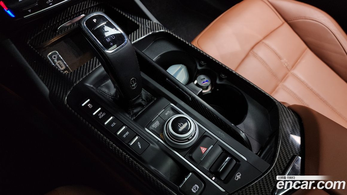 Maserati Levante 2022